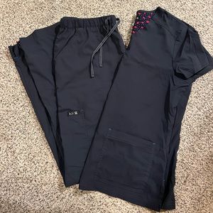 Koi scrub set. Medium too. Medium tall bottoms